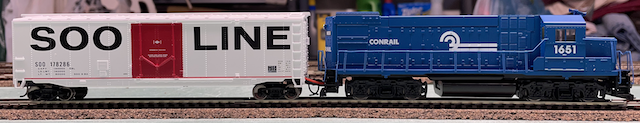 New Conrail with its battery car